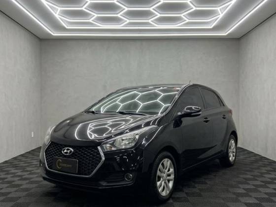 HYUNDAI HB20 1.6 COMFORT PLUS 16V FLEX 4P AUTOMÁTICO HYUNDAI HB20 1.6 COMFORT PLUS 16V FLEX 4P AUTOMÁTICO